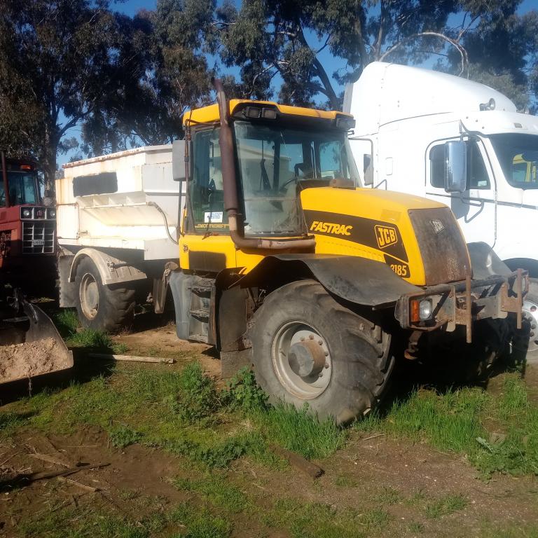 2000 JCB 3185 FASTRAC TRACTOR JHMD5165807 JUST HEAVY EQUIPMENT